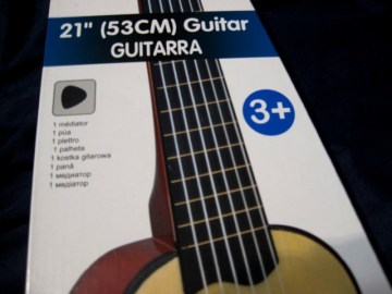 GUITARRA INFANTIL +3 CLASICA 53 CMS (4)